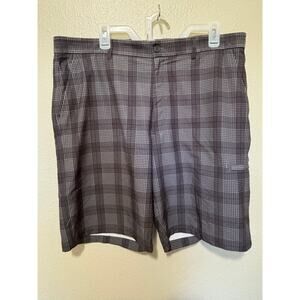 Men’s Lot of 2 Pebble Beach Performance Golf Shorts, size 38